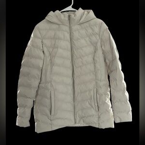 32 Degree Heat - Woman’s Jacket - Size Medium - Pre-Loved - Color: Off White